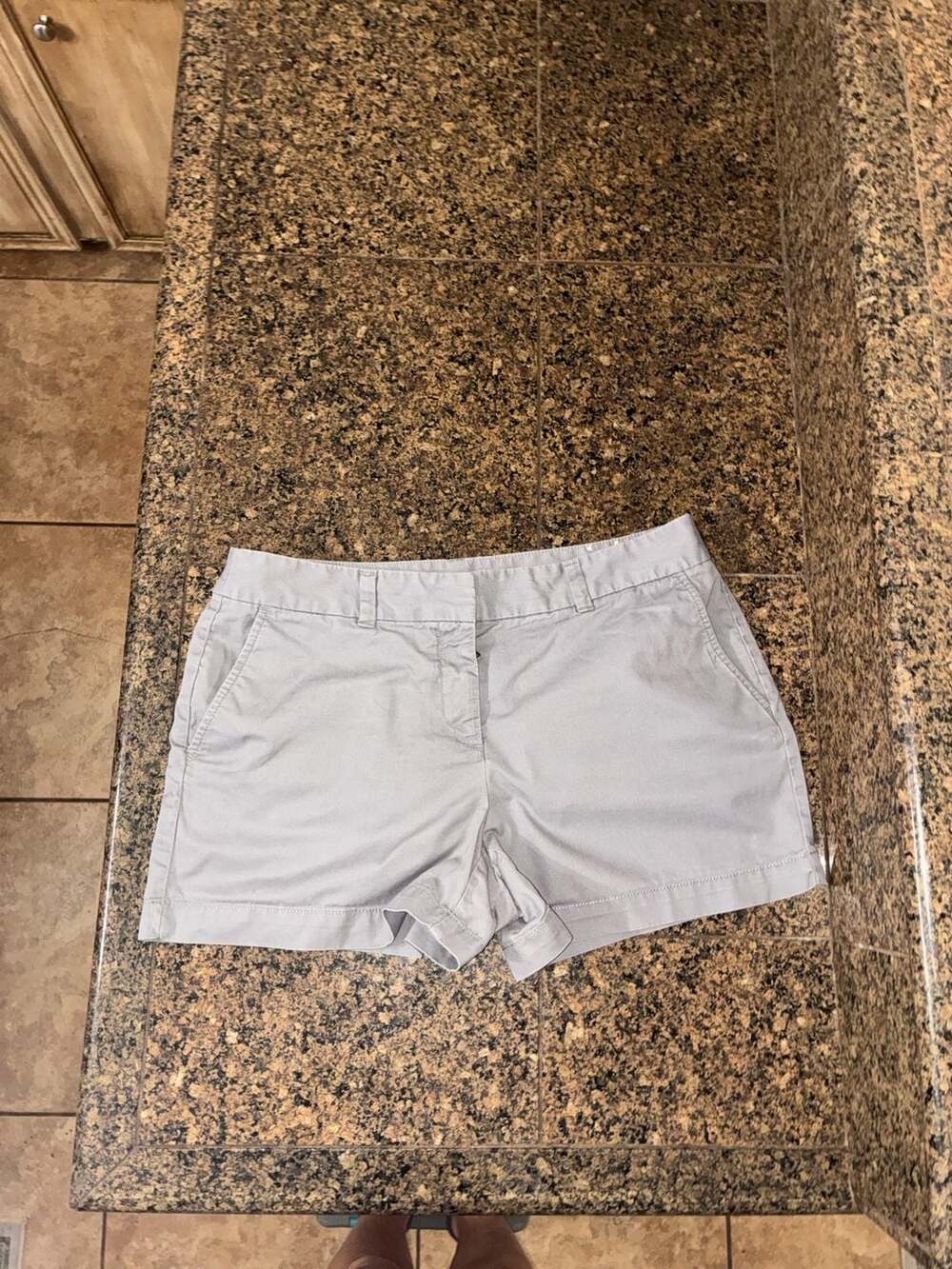 LOFT Ann Taylor Original Fit Chino Shorts Grey Size 6
